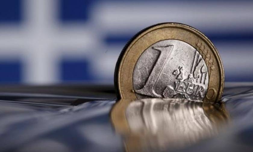 Bloomberg: Όλα τα πιθανά σενάρια για την ελάφρυνση του ελληνικού χρέους