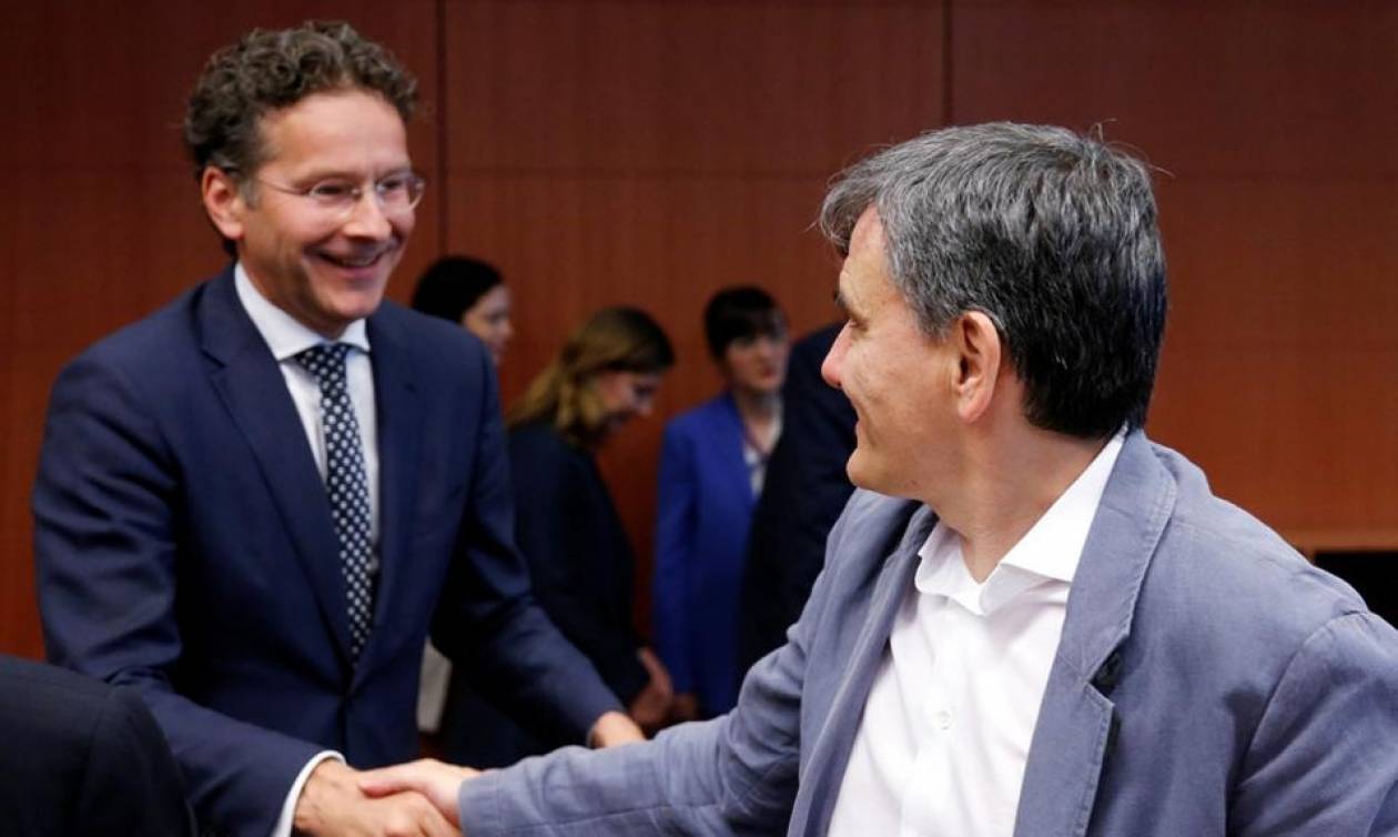 Φιάσκο στο Eurogroup: Η κυβέρνηση Τσίπρα τα έδωσε όλα για να πάρει... υποσχέσεις