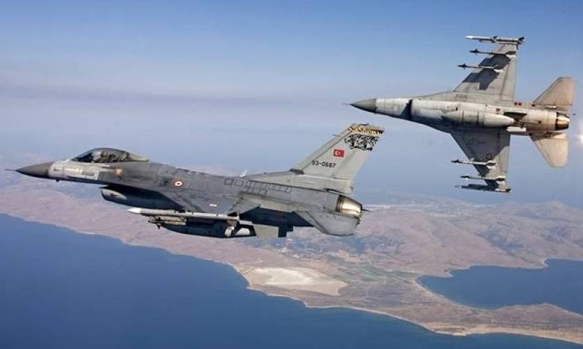 Χαμός στο Αιγαίο: Τουρκικά αεροσκάφη και ελικόπτερα πάνω από ελληνικά νησιά