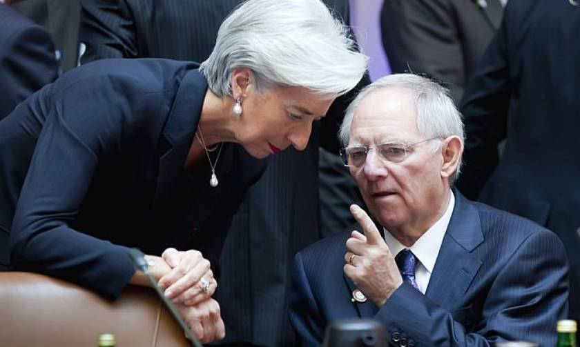 Επιμένει ο Σόιμπλε σε δέσμευση του ΔΝΤ
