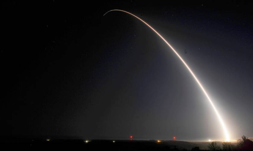 Οι ΗΠΑ δοκιμάζουν το σύστημα αναχαίτισης διηπειρωτικών πυραύλων μετά τις προκλήσεις της Β. Κορέας