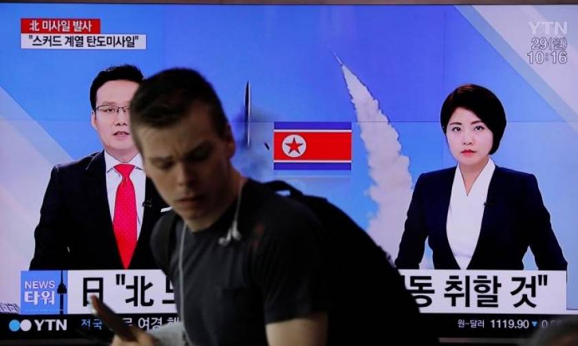 Η Σεούλ αναλύει τα δεδομένα της νέας πυραυλικής δοκιμής που πραγματοποίησε η Βόρεια Κορέα