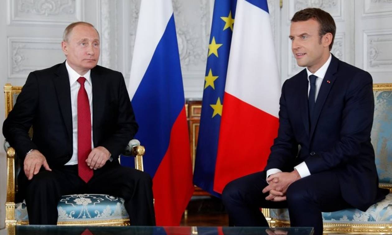 Γαλλία: Ο Μακρόν υποδέχθηκε τον Πούτιν στις Βερσαλλίες (vid)