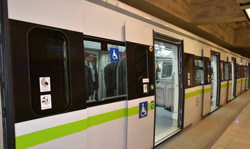 Αναστάτωση στο Μετρό: Άνδρας εισέβαλε στο τούνελ και συνελήφθη