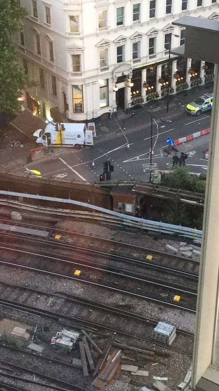 Διπλή τρομοκρατική επίθεση Λονδίνο: Δείτε από ψηλά τη διαδρομή που ακολούθησαν οι δολοφόνοι (Pics)