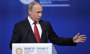 Πούτιν: Οι ΗΠΑ επεμβαίνουν σε πολιτικές διαδικασίες σε όλο τον κόσμο (video)