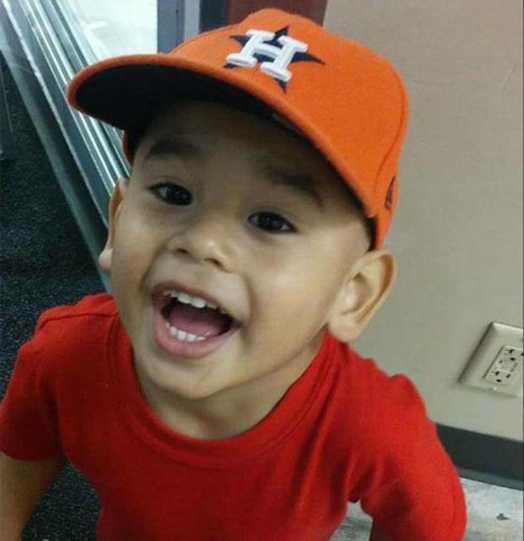 Σπανια ιατρική πάθηση: Τετράχρονος πέθανε από πνιγμό μία βδομάδα μετά το κολύμπι (Pics)