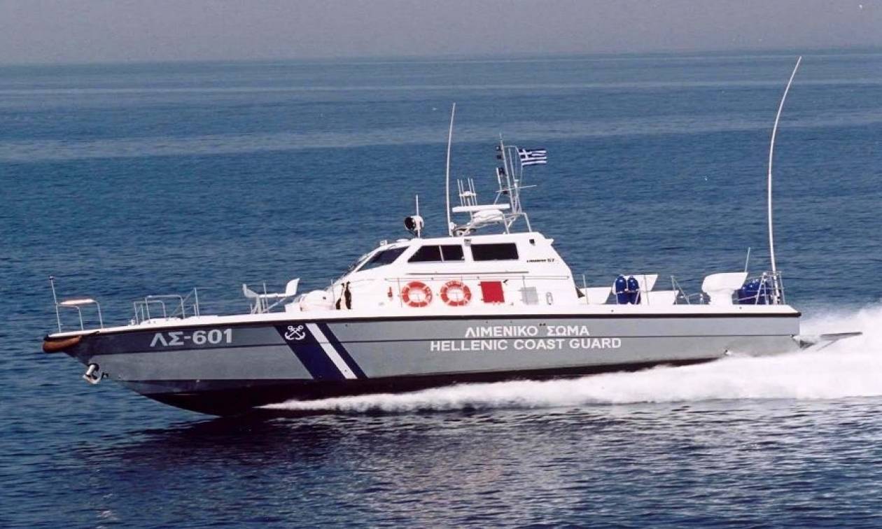 Ζάκυνθος: Περιπέτεια για 19 τουρίστες - Τραυματίστηκε 20χρονη από πρόσκρουση σκάφους