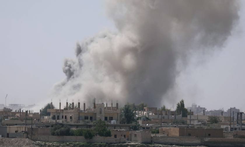 Συρία: Προελαύνουν οι μαχητές των συριακών δυνάμεων στη Ράκα