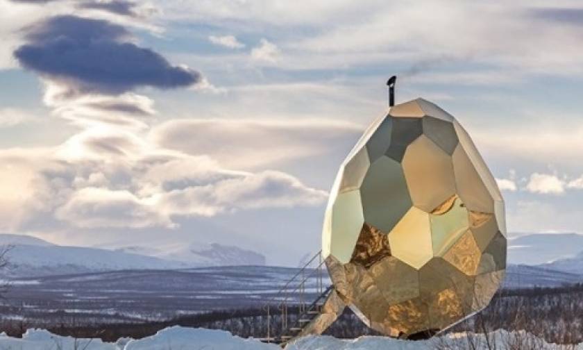 «Ηλιακό αβγό»: Μία δημόσια... σάουνα στη χιονισμένη Σουηδία!