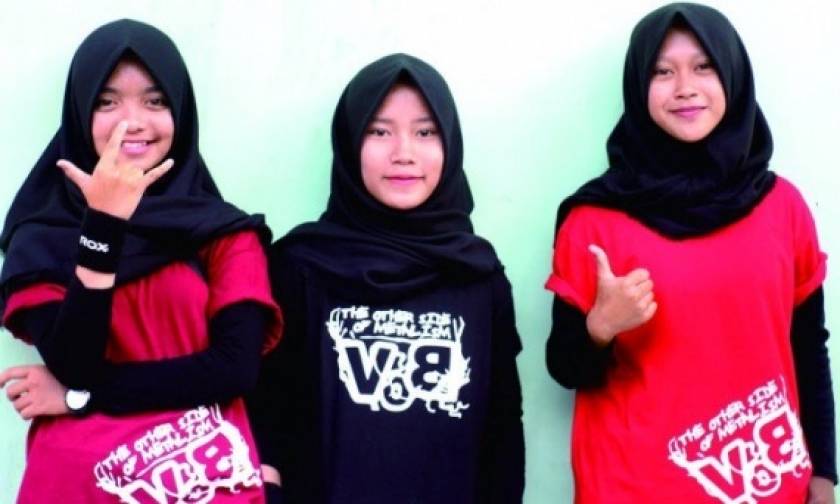 VoB: Mια μπάντα metal της Ινδονησίας από… γυμνασιοκόριτσα!