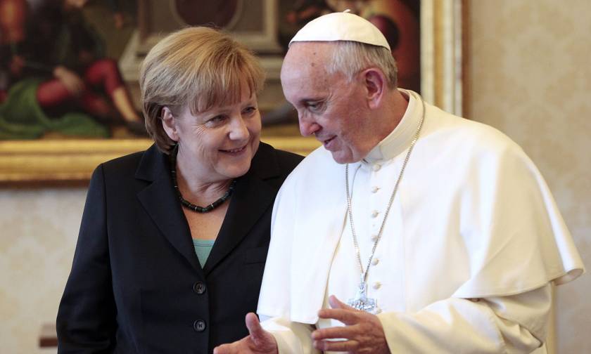 Βατικανό: Σε εγκάρδιο κλίμα η συνάντηση της Μέρκελ με τον Πάπα Φραγκίσκο