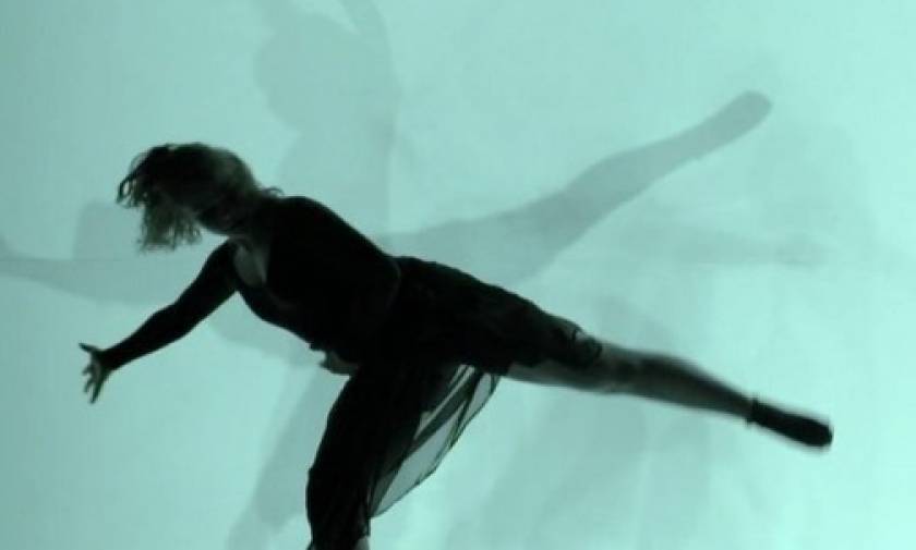Νέα ταινία του Haber: Μια χορεύτρια, σε φόντο που φεγγοβολά