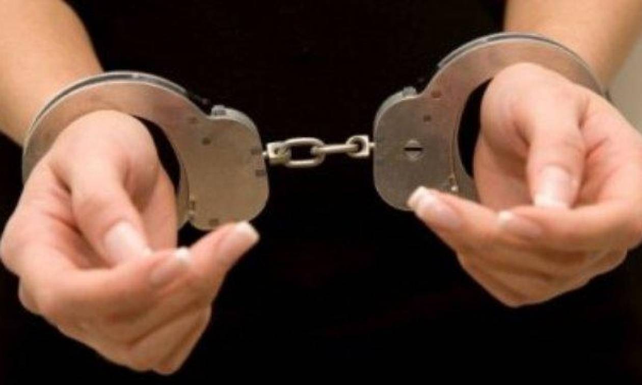 Συνελήφθησαν μητέρα και κόρη που «εξαφάνιζαν» πορτοφόλια στο Ηράκλειο