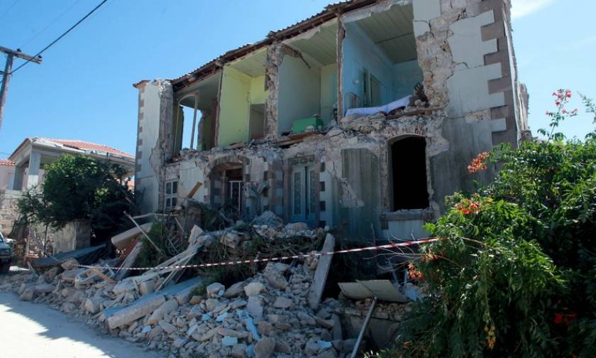Σεισμός Μυτιλήνη: Νέοι έλεγχοι στα δημόσια κτίρια από ειδικά κλιμάκια μηχανικών