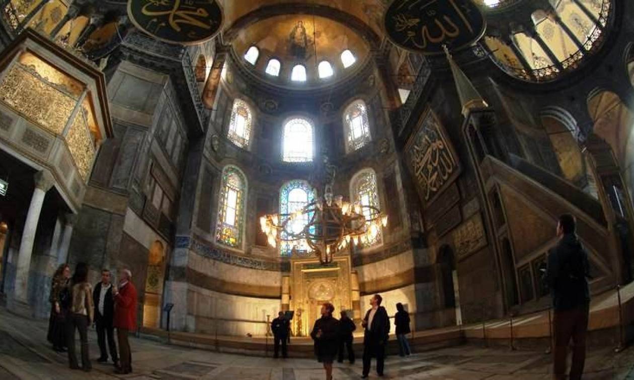 Στα άκρα τραβούν το σχοινί οι Τούρκοι: Τώρα θέλουν τζαμί στην Αθήνα