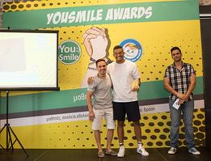 Τα πρώτα Βραβεία YouSmile σε μαθητές και μαθήτριες που έδωσαν το καλό παράδειγμα είναι γεγονός!