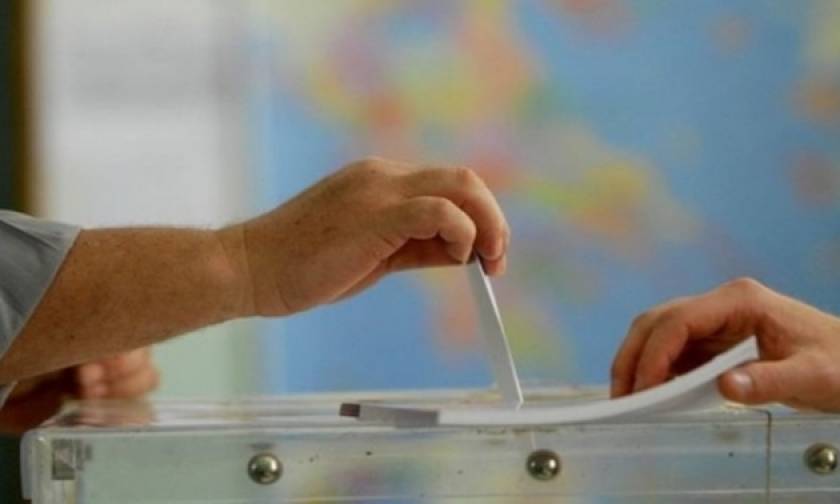 «Βόμβα»: Ο Τσίπρας αιφνιδιάζει με διπλές - πρόωρες εκλογές - Πότε θα στηθούν οι κάλπες