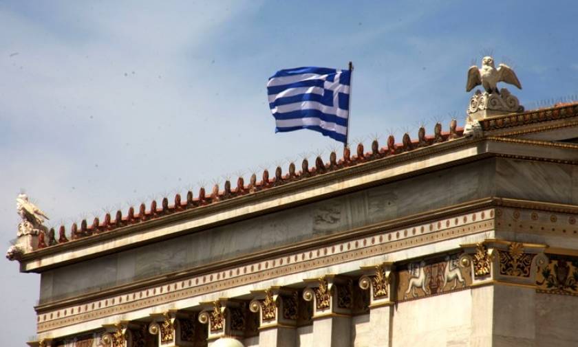 Bloomberg: Αισιοδοξία αναλυτών για την επιστροφή της Ελλάδας στις αγορές ομολόγων