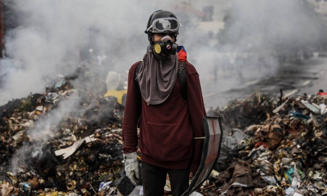 Χάος στη Βενεζουέλα: Τουλάχιστον 89 νεκροί διαδηλωτές (Pics+Vid)