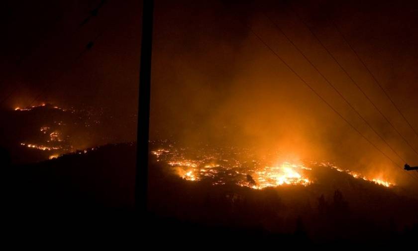 Ροδόπη: Πυρκαγία κατακαίει στη Νέα Σάντα