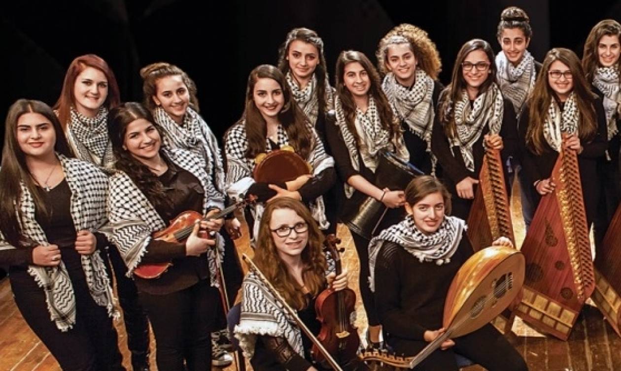 Μήνυμα ειρήνης από την ορχήστρα «Οι κόρες της Ιερουσαλήμ» στο Θέατρο Βράχων