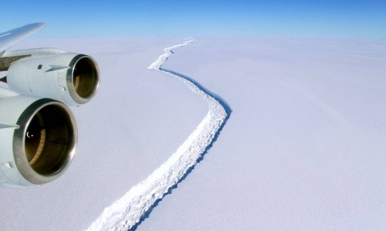 Συναγερμός στην Ανταρκτική: Αποκόπηκε ένα από τα μεγαλύτερα παγόβουνα που έχουν καταγραφεί ποτέ