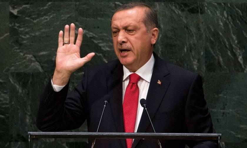 Επιμένει ο Ερντογάν: Δεν τερματίζεται η κατάσταση εκτάκτου ανάγκης στην Τουρκία