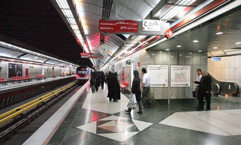 Επίθεση με μαχαίρι σε σταθμό του μετρό μετά από λογομαχία