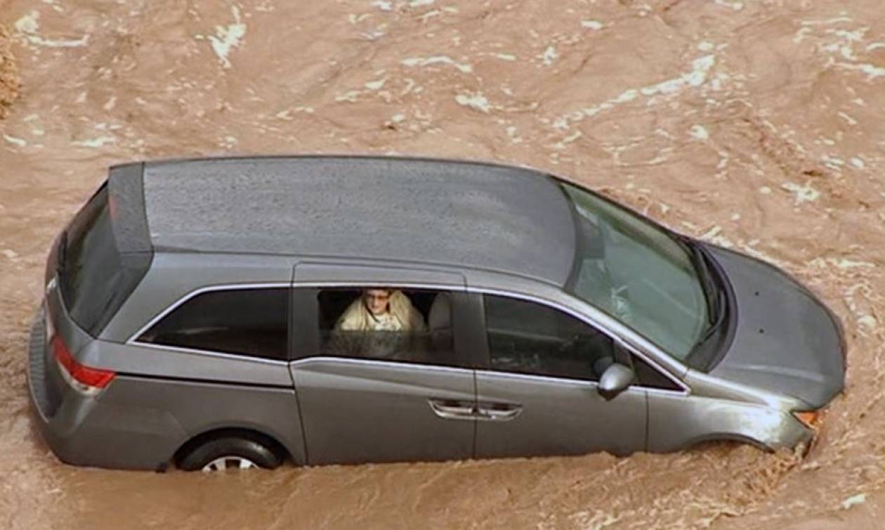 Κακοκαιρία: Εννιά άτομα πνίγηκαν σε ξαφνικές πλημμύρες μετά από καταρρακτώδεις βροχές στην Αριζόνα