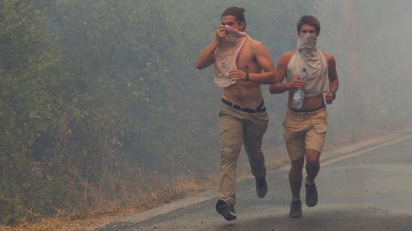 Έκκληση απόγνωσης από το Μαυροβούνιο για να μπορέσει να θέσει υπό έλεγχο τις τεράστιες πυρκαγιές 