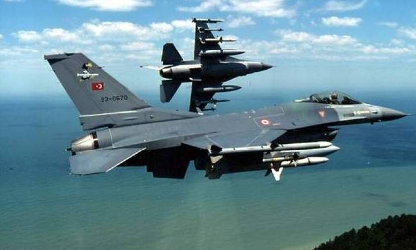 Συναγερμός στο Αιγαίο - Νέα υπερπτήση τουρκικών μαχητικών