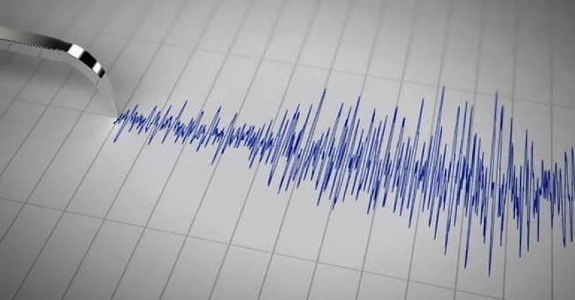 Ισχυρός σεισμός στα Δωδεκάνησα: Προειδοποίηση για τσουνάμι (Pics)