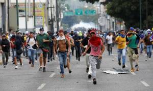 Βενεζουέλα: Στους 100 ο αριθμός των νεκρών από την έναρξη των διαδηλώσεων