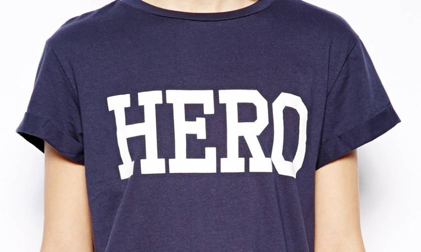 Μην φορέσεις ποτέ μπλουζάκι με την λέξη «ήρωας» στην Τουρκία - Δες τι θα πάθεις