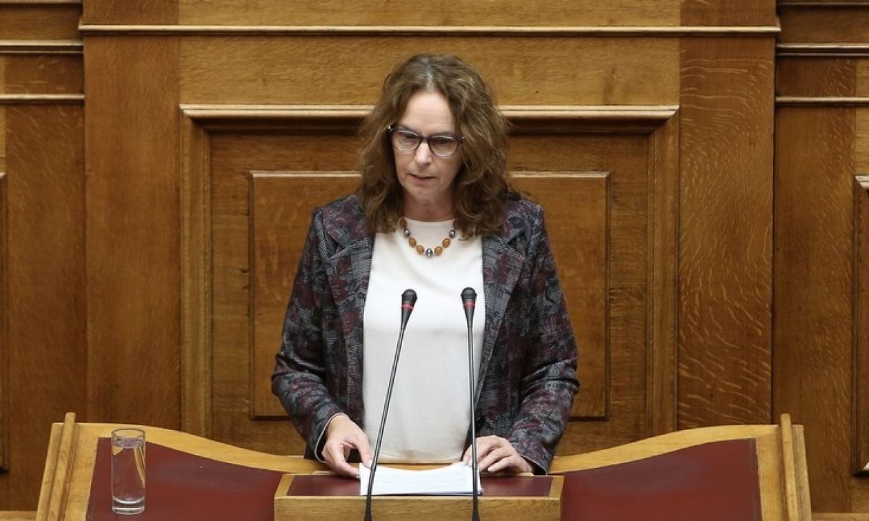 Βουλή: Υπερψηφίστηκαν και οι 16 υπουργικές τροπολογίες στο νομοσχέδιο του ΥΠΟΙΚ