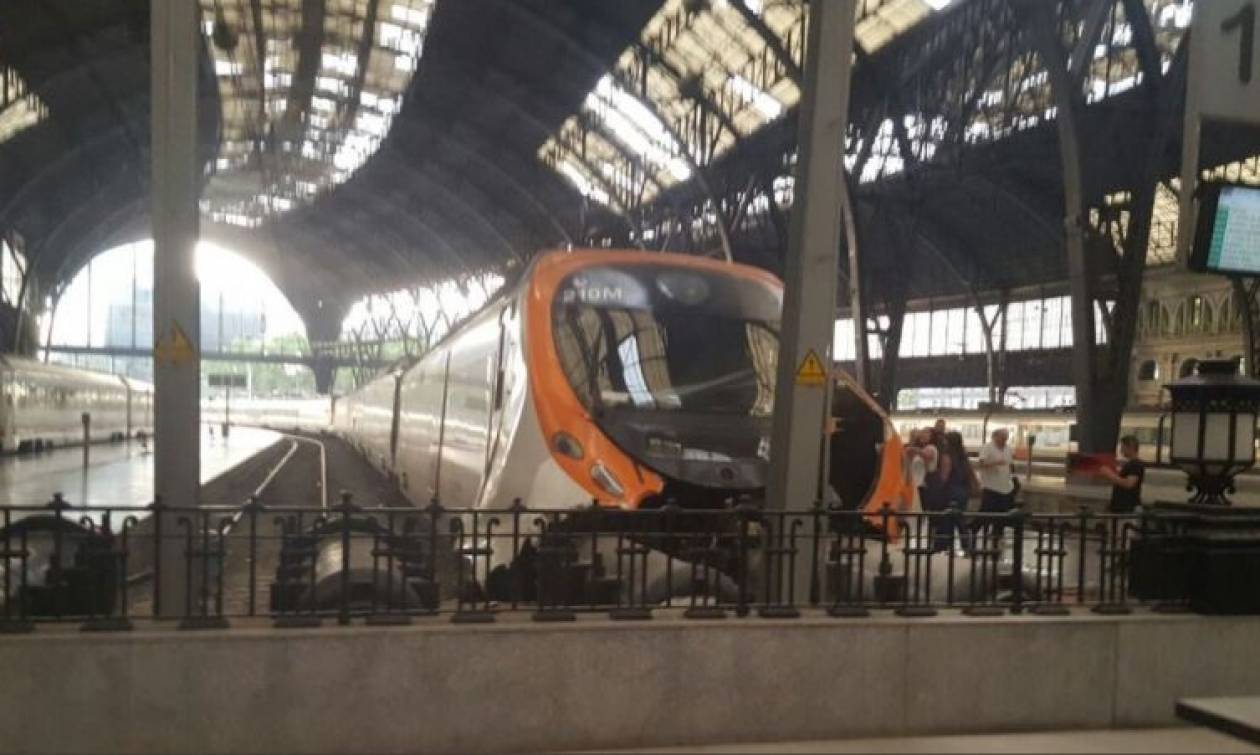 Σιδηροδρομικό ατύχημα στη Βαρκελώνη: Αυξάνεται ο αριθμός των τραυματιών (pics+vid)
