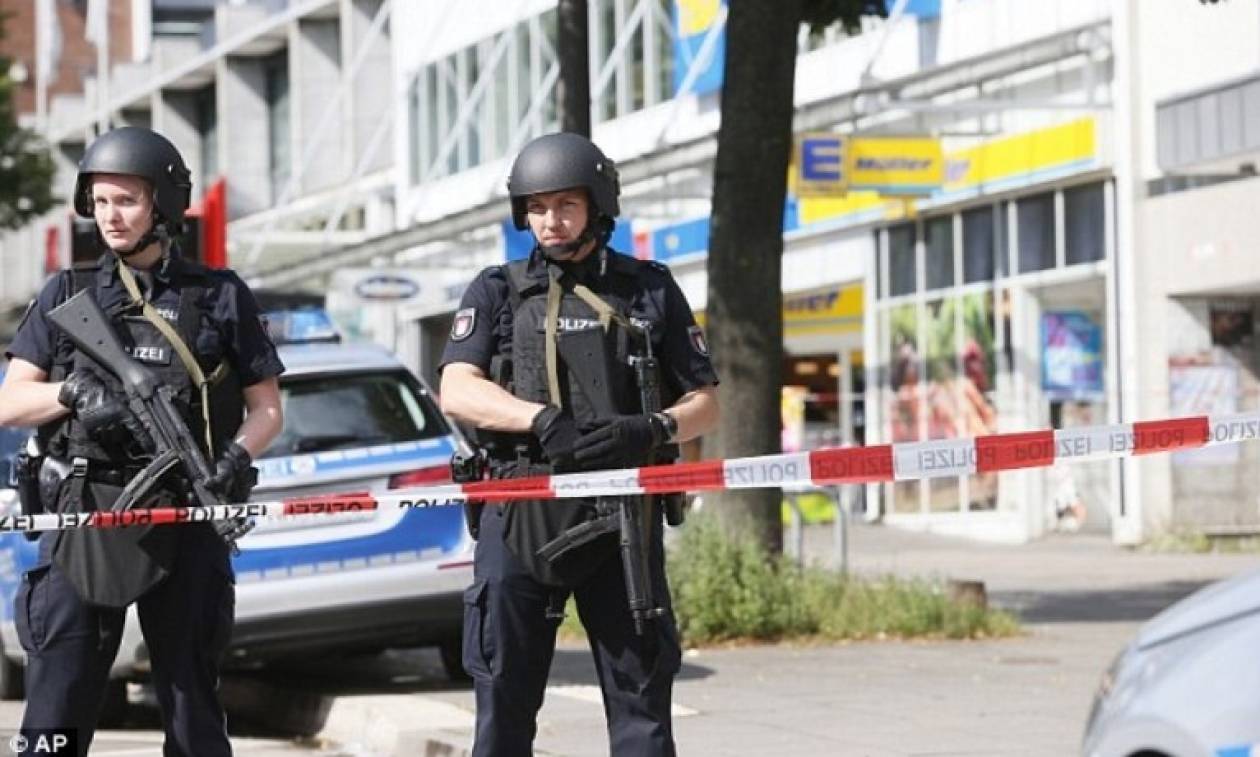 «Σφίγγα» ο δράστης της επίθεσης στο Αμβούργο - Δεν αποκαλύπτει τα κίνητρά του