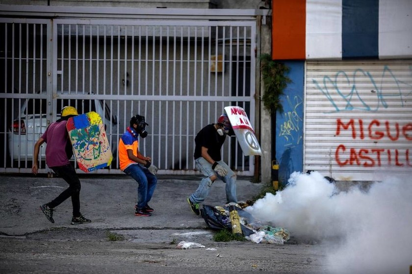 Στο αίμα «πνίγηκαν» οι εκλογές στη Βενεζουέλα