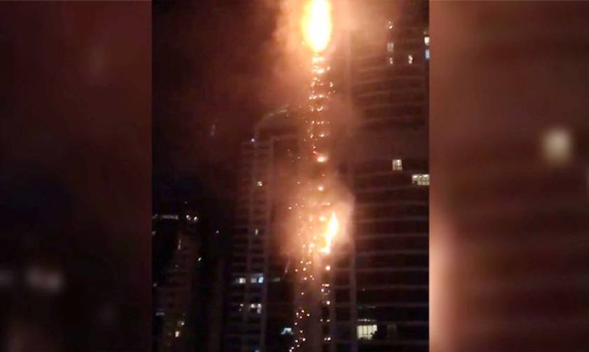 ΕΚΤΑΚΤΟ: Μεγάλη πυρκαγιά σε ουρανοξύστη του Ντουμπάι (vids)