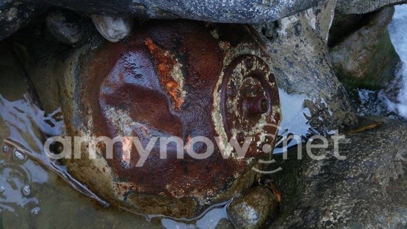 Τουρίστες ανακάλυψαν βόμβα σε φαράγγι της Κρήτης (pics)