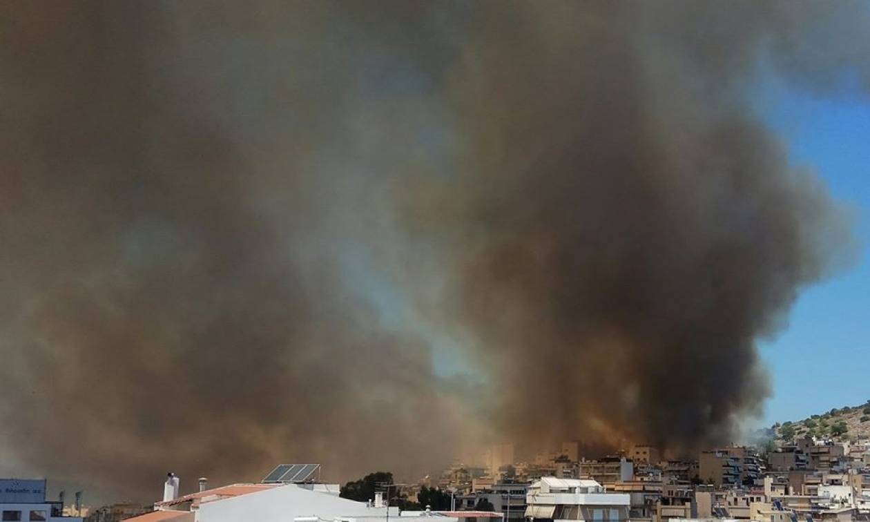 Φωτιά στην Καισαριανή: Υπό έλεγχο χάρη στην άμεση κινητοποίηση της Πυροσβεστικής