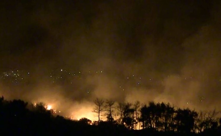 ΕΚΤΑΚΤΟ - Φωτιά Κάλαμος: Σε κατάσταση έκτακτης ανάγκης ο Δήμος Ωρωπού