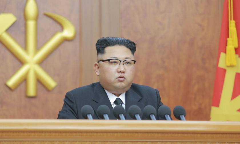 Βόρεια Κορέα: Ο Κιμ Γιονγκ-Ουν ενημερώθηκε για το σχέδιο εκτόξευσης πυραύλων στο Γκουάμ