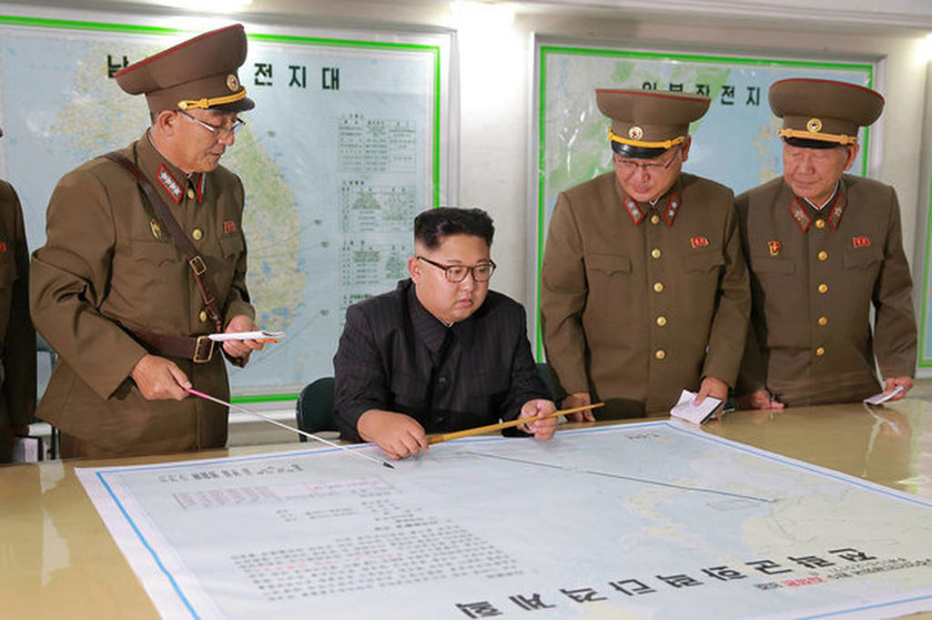 Αναβάλλει η Βόρεια Κορέα το σχέδιο εκτόξευσης πυραύλων κατά των ΗΠΑ (pics)