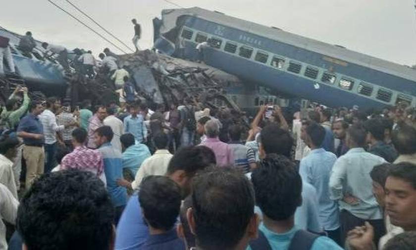 Εκτροχιασμός τρένου στην Ινδία – Αυξάνεται ο αριθμός των νεκρών
