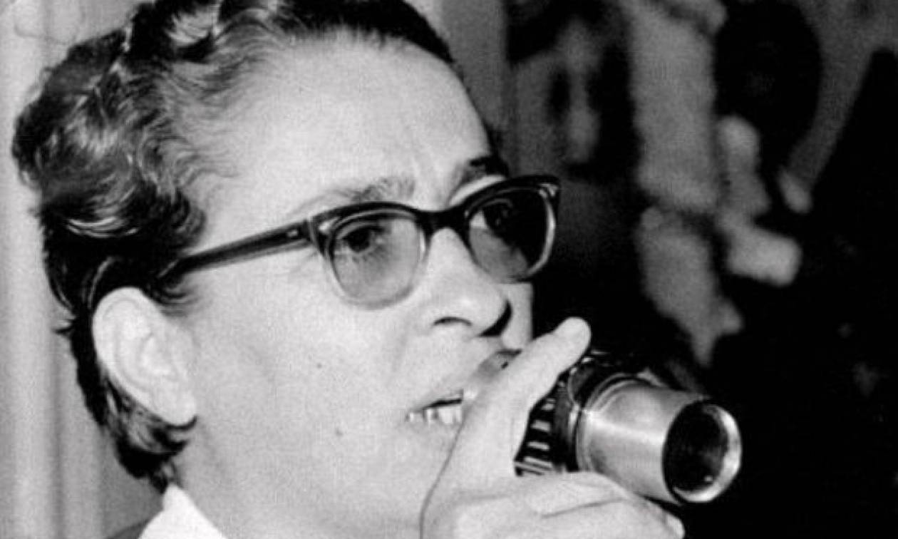 Σαν σήμερα το 1921 γεννήθηκε η κορυφαία τραγουδίστρια Σωτηρία Μπέλλου