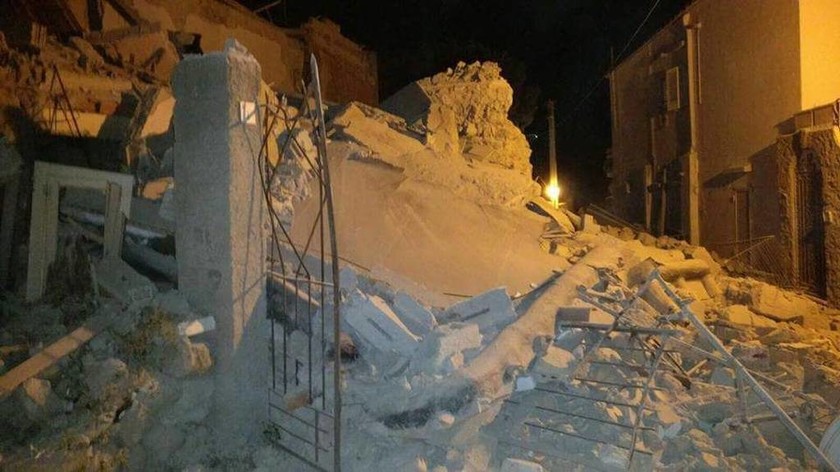 Σεισμός ταρακούνησε την Ιταλία: Πληροφορίες για τραυματίες και αγνοούμενους (pics+vid)