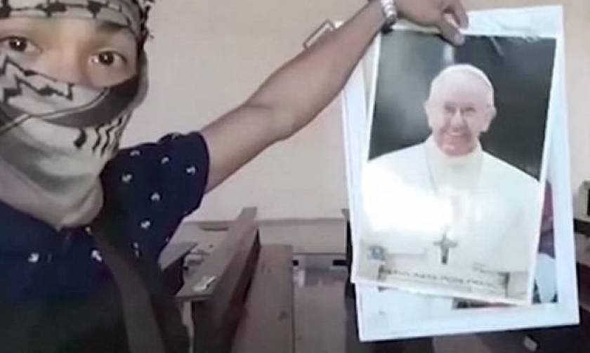 Βίντεο – σοκ: Οι τζιχαντιστές απειλούν τους Ιταλούς και τον πάπα Φραγκίσκο: «Θα έρθουμε στη Ρώμη»
