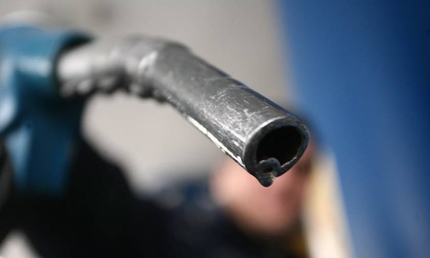 Πειραιάς: Βαρύ πρόστιμο σε βενζινάδικο - Μπαράζ ελέγχων